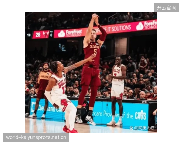 米切尔46分飙疯了！骑士主场19分大逆转公牛