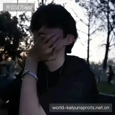 束婉义